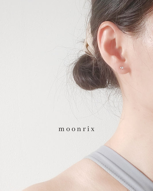 Pascaline White Zircon Round Back Stud Earring