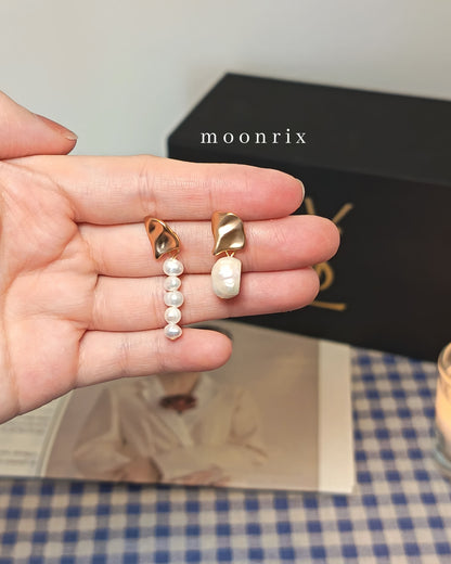 Charlotte Baroque Pearl Stud Earring