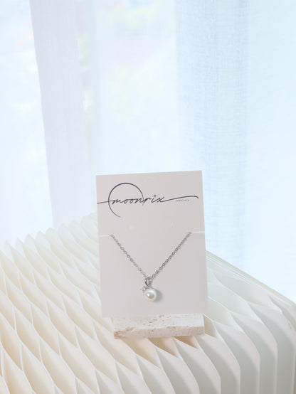Mireille Single Pearl S925 Sterling Silver Necklace