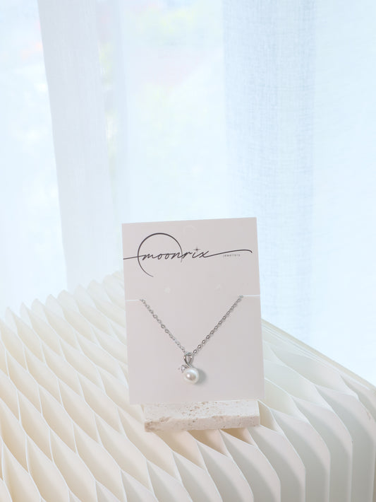 Mireille Single Pearl S925 Sterling Silver Necklace